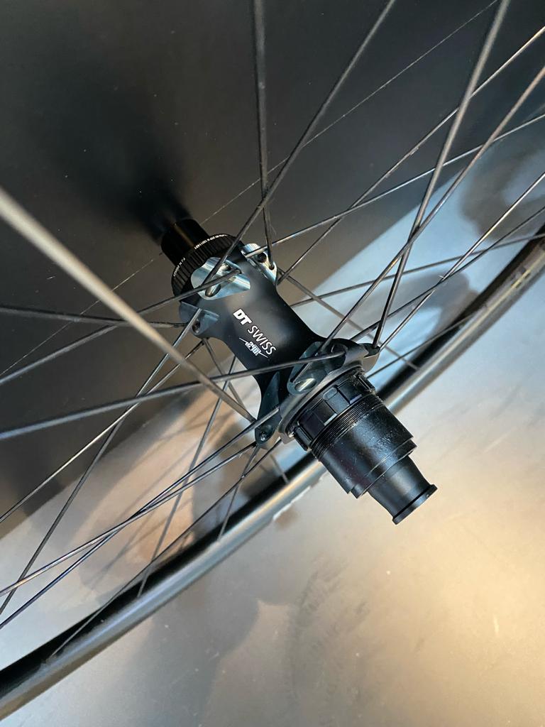 DT Swiss PRC 1400 DB 35mm Carbon Wheelset – Pro Cycle Bikes
