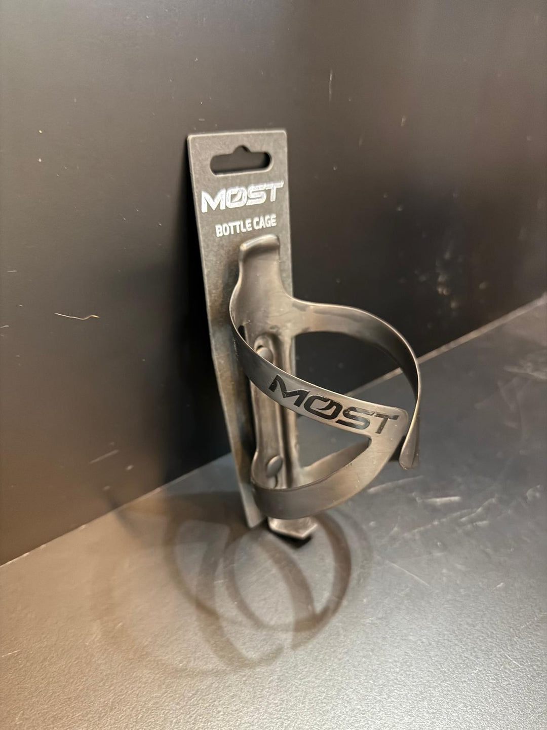 X079 モスト MOST THE WINGS BOTTLE CAGE Most The Wings Carbon Water Bottle Cage - Accessories
